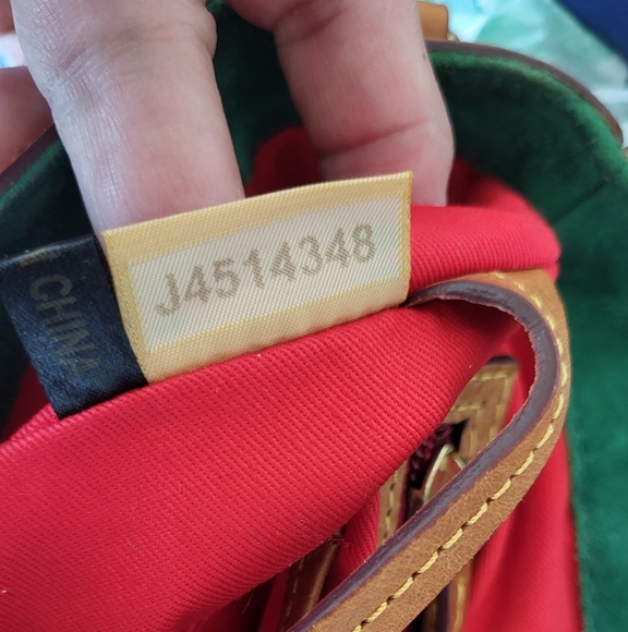 Florentine Flap Bag Dooney And Bourke - Picture 9 of 10